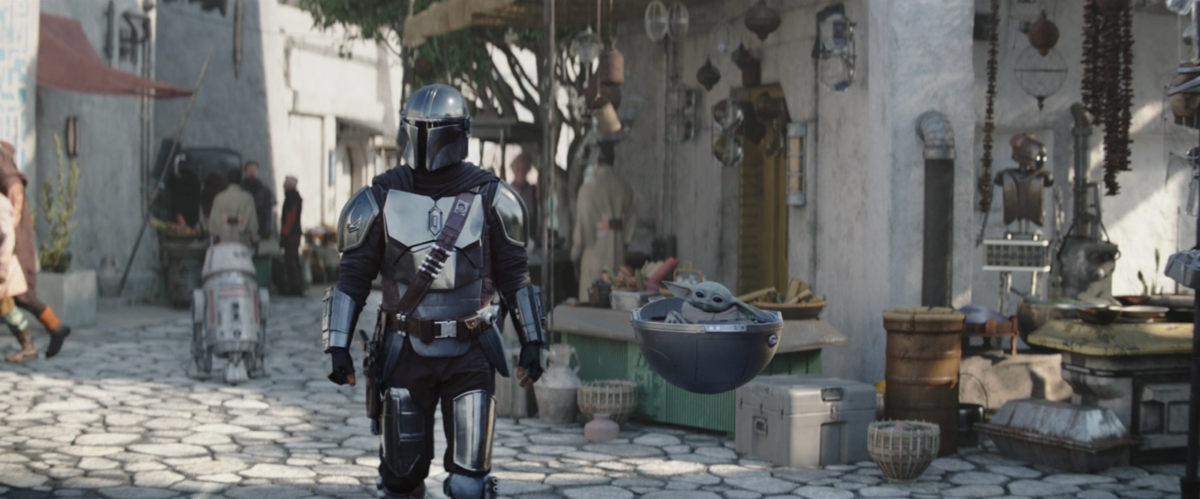 Jon Favreau tries to clarify how long Grogu was with Luke, and why he's  back with the Mandalorian now – Star Wars Thoughts